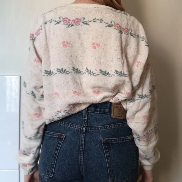 80s Vintage Floral Knit Sweater - Picture 4 of 5